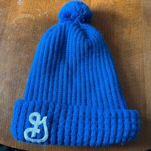 General Mills Blue Knit Pom-Pom Beanie Stocking Hat Women’s Pull On Outdoors